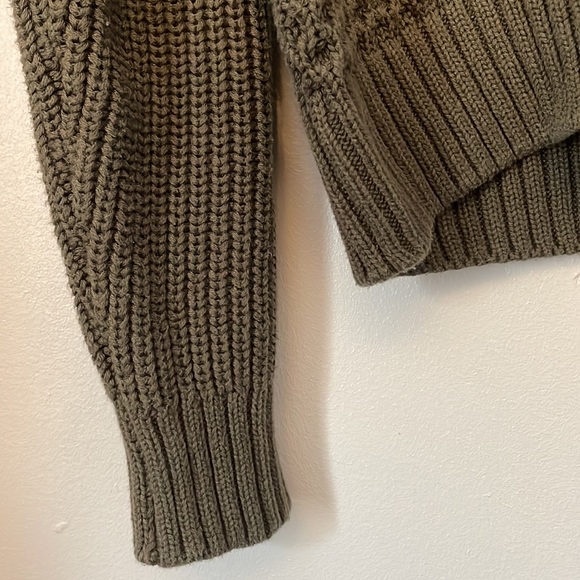 Divided H&M Cable Knit Sweater XS - Picture 3 of 5